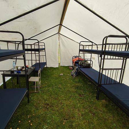 Highland Hostel エレバン エクステリア 写真