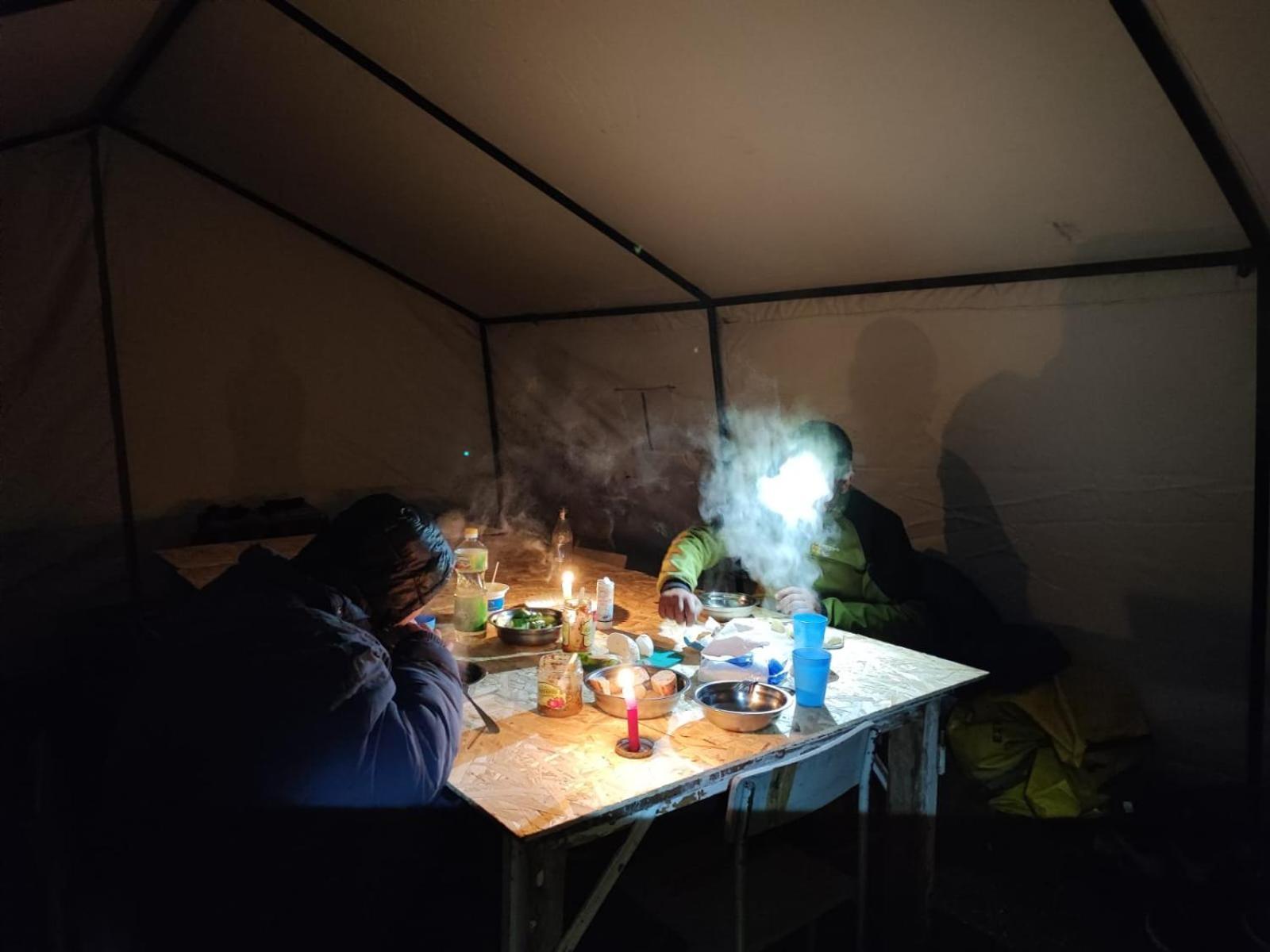 Highland Hostel エレバン エクステリア 写真