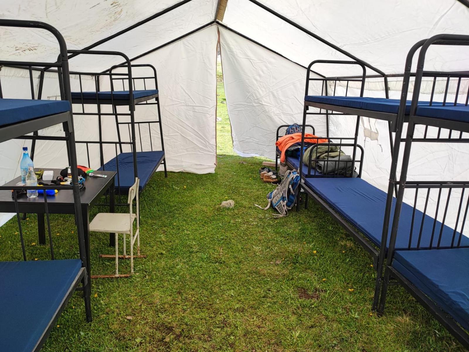 Highland Hostel エレバン エクステリア 写真
