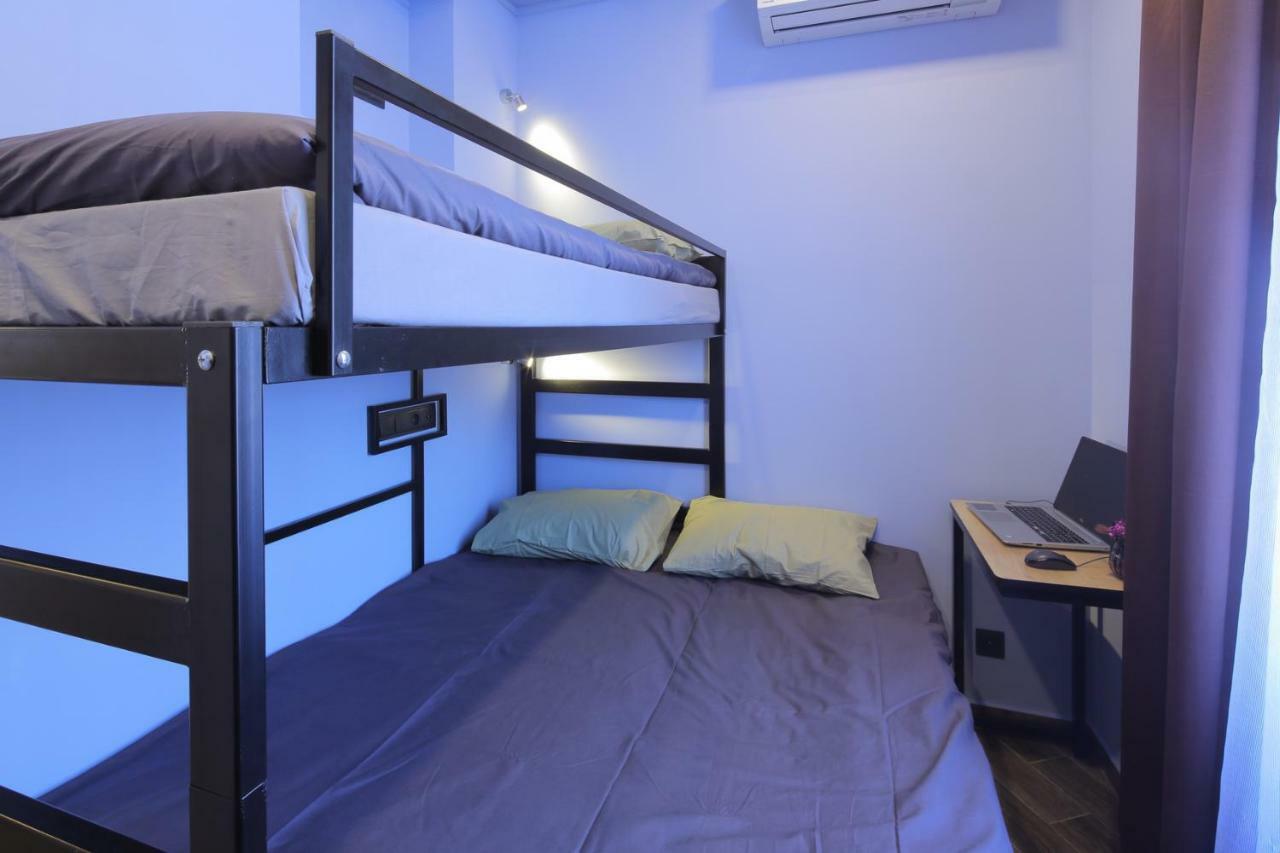 Highland Hostel エレバン エクステリア 写真
